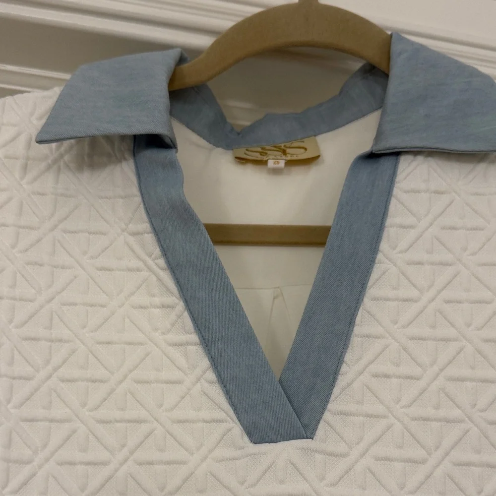 Stylish White Lattice Embossed Dress with Light Blue Trim NWOT - Picture 2 of 5